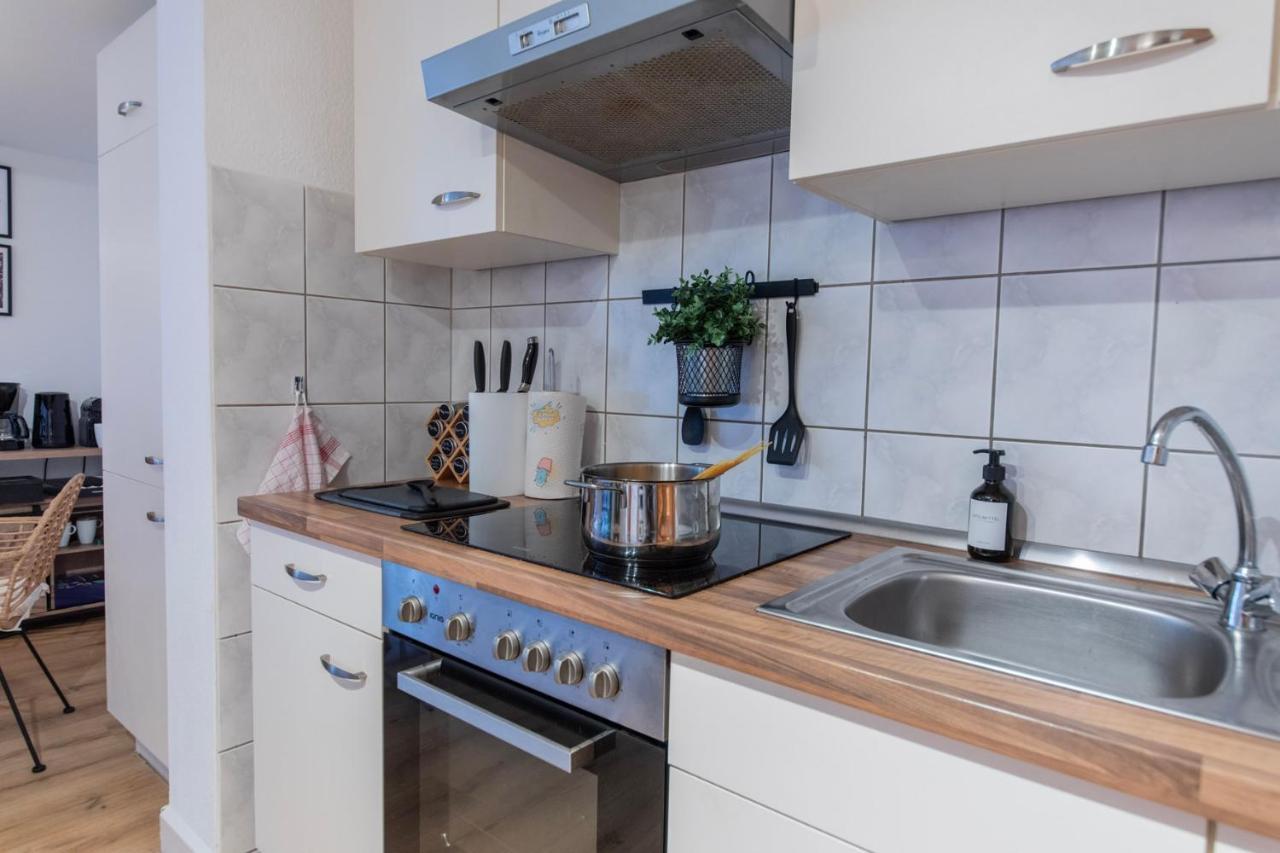 Cozy I Hochwertig Eingerichtet Netflix Parkplatz Nespresso Apartment Longkamp ภายนอก รูปภาพ