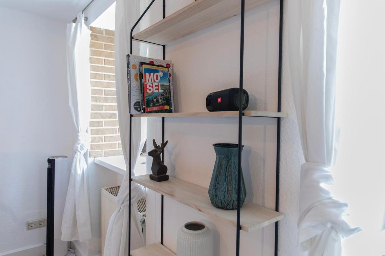 Cozy I Hochwertig Eingerichtet Netflix Parkplatz Nespresso Apartment Longkamp ภายนอก รูปภาพ